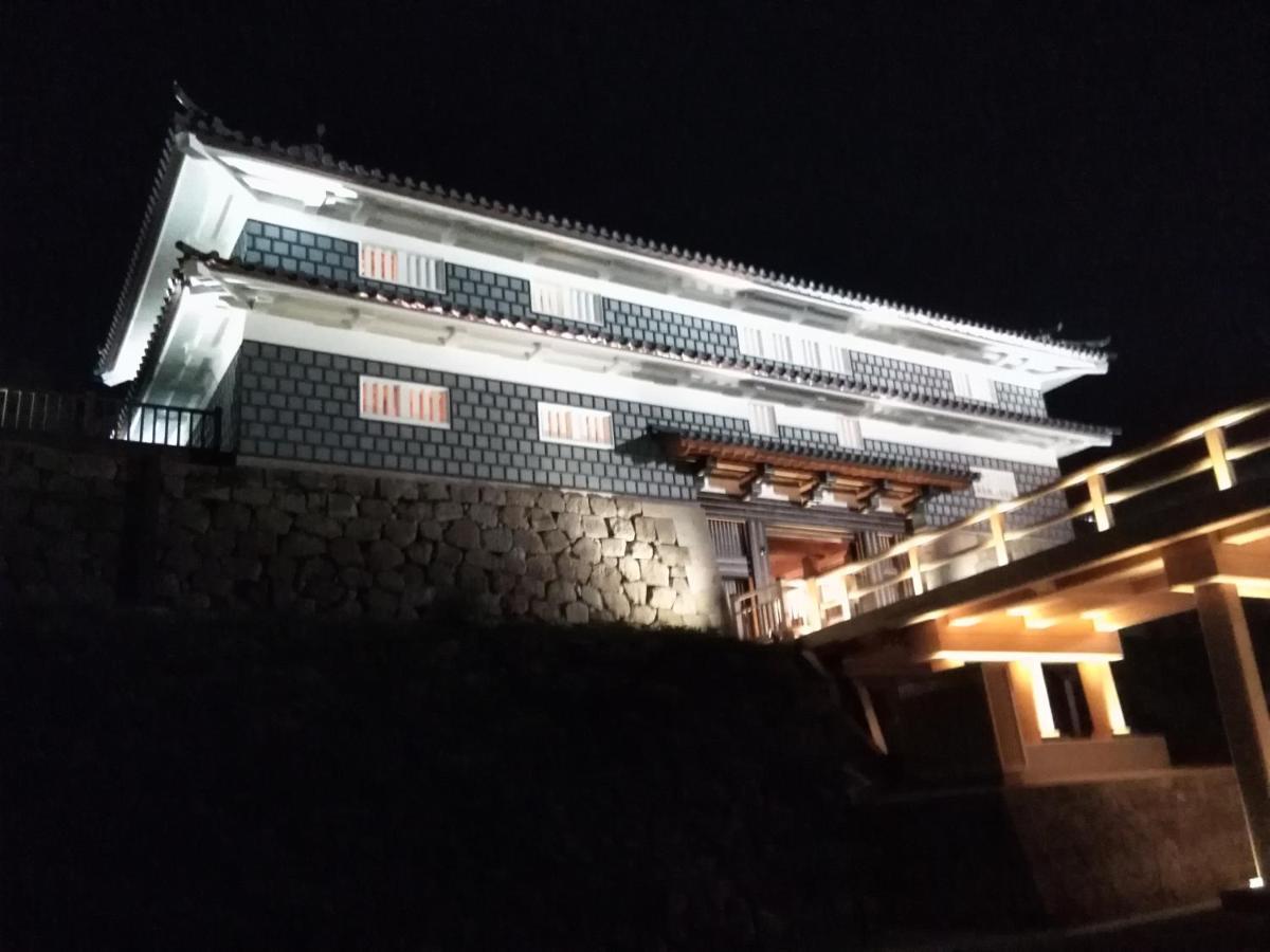Town Hotel 41 Канандзава Экстерьер фото