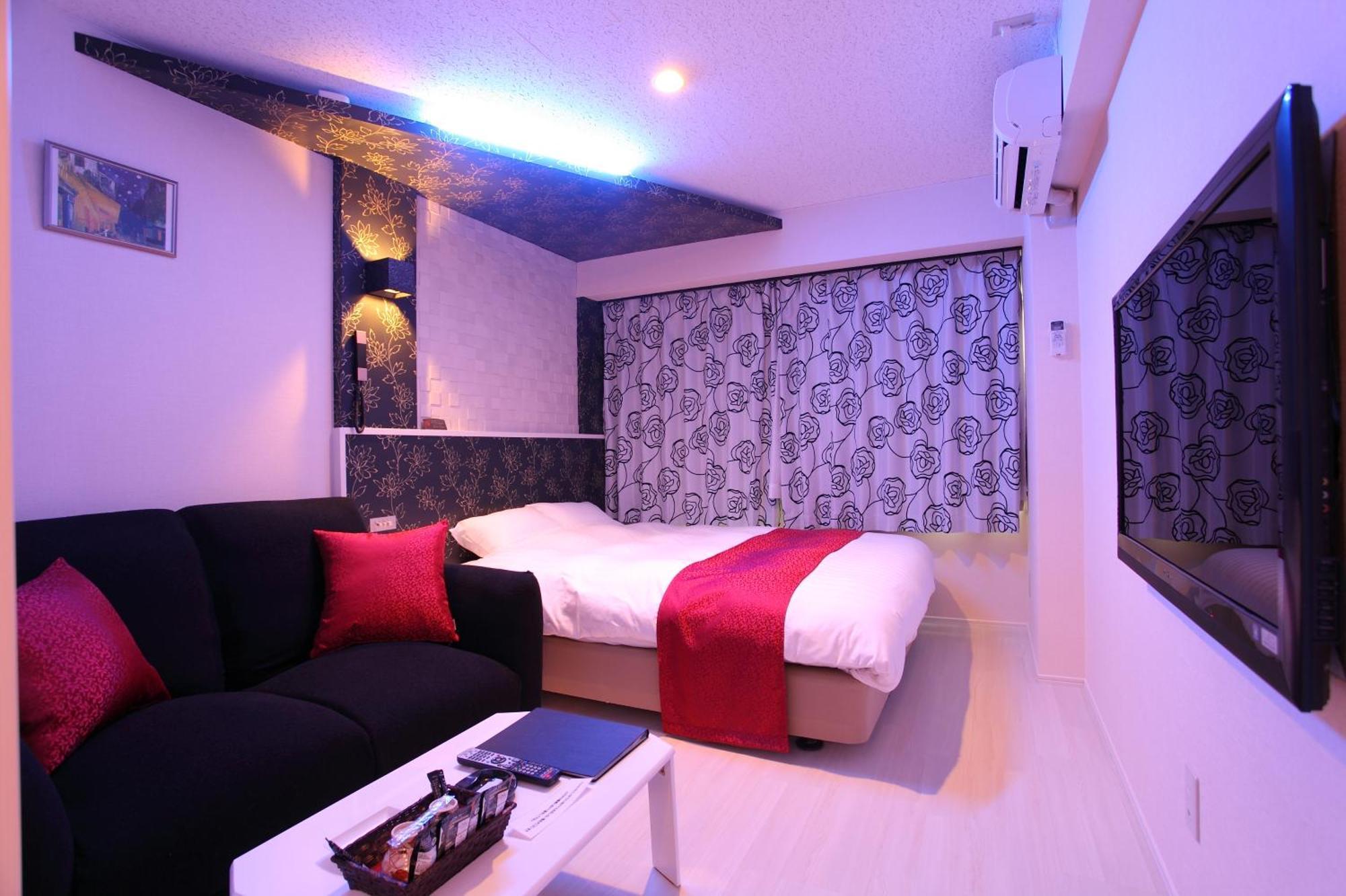 Town Hotel 41 Канандзава Экстерьер фото