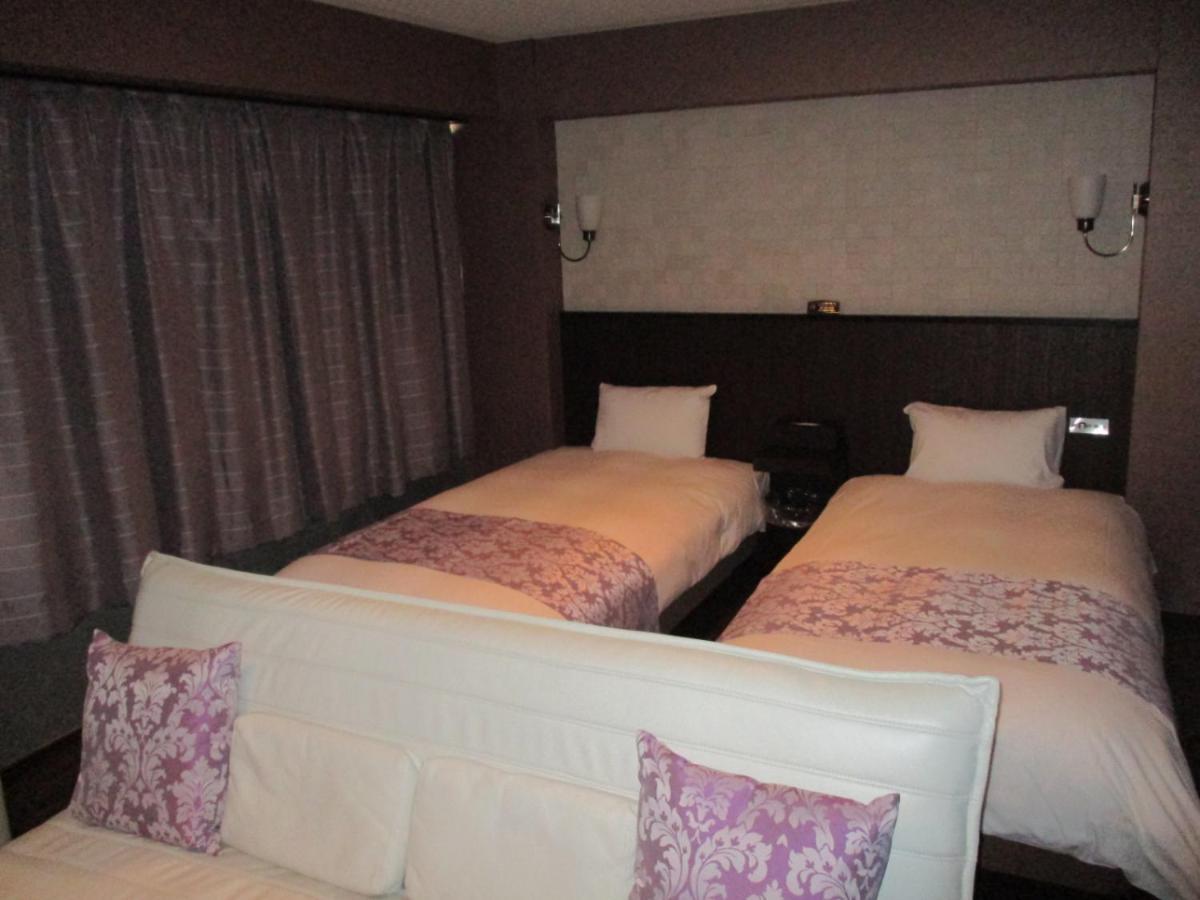 Town Hotel 41 Канандзава Экстерьер фото