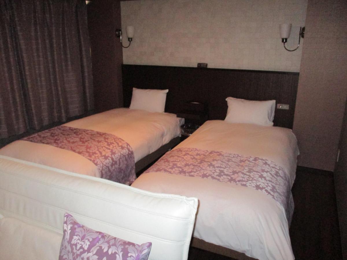 Town Hotel 41 Канандзава Экстерьер фото