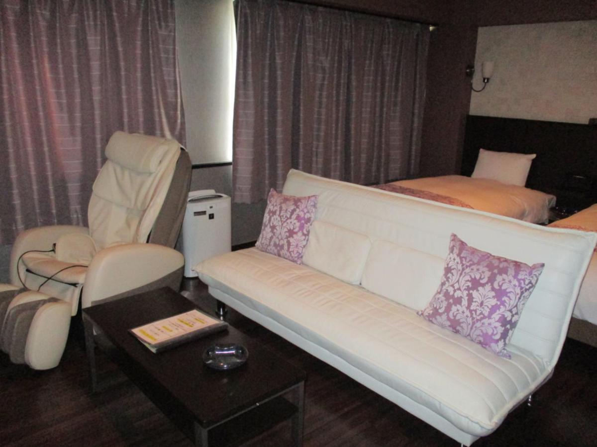 Town Hotel 41 Канандзава Экстерьер фото